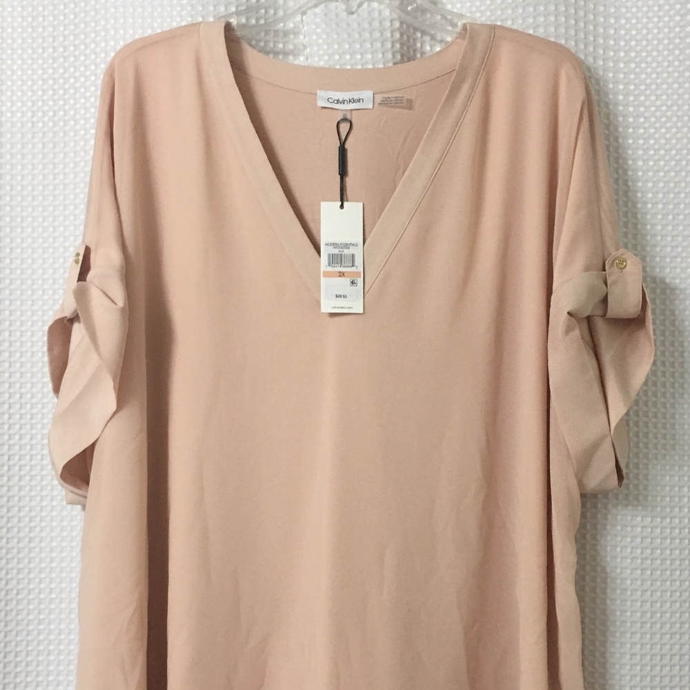 Calvin Klein 2X Peach Top NWT